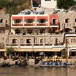 Castelo Boutique Panteli