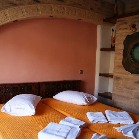 Castelo Boutique Hotell Agia Marina (Aegina)