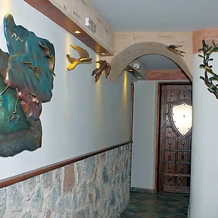 Castelo Boutique 3* Pandéli