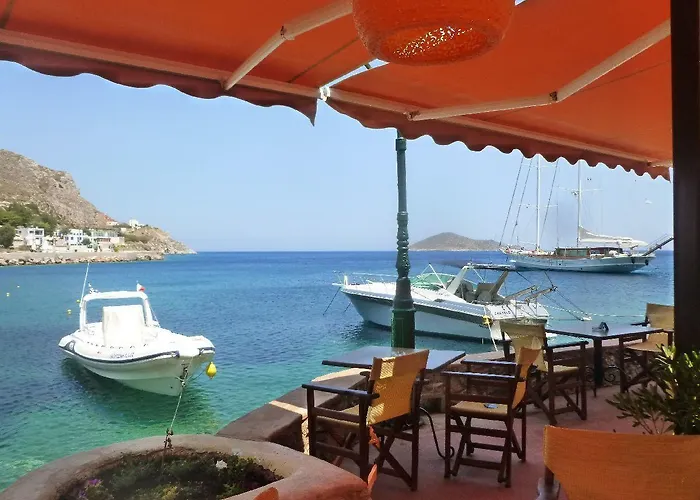 Castelo Boutique Panteli