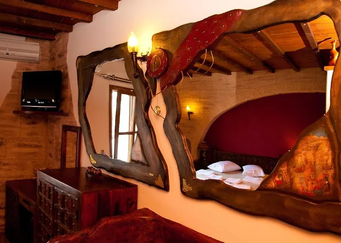 Castelo Boutique Panteli